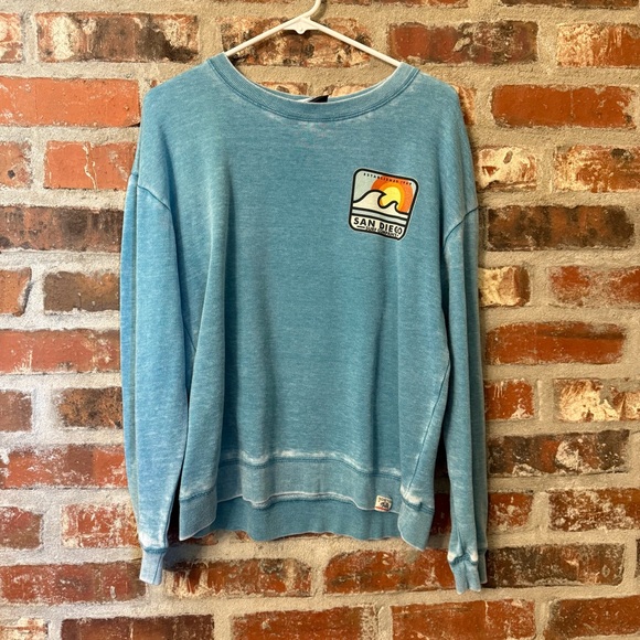 san diego surf co Tops - San Diego Surf Co Graphic Women's Blue Sweatshirt